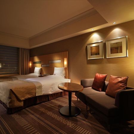Hotel Okura Fukuoka Fukuoka  Exterior foto